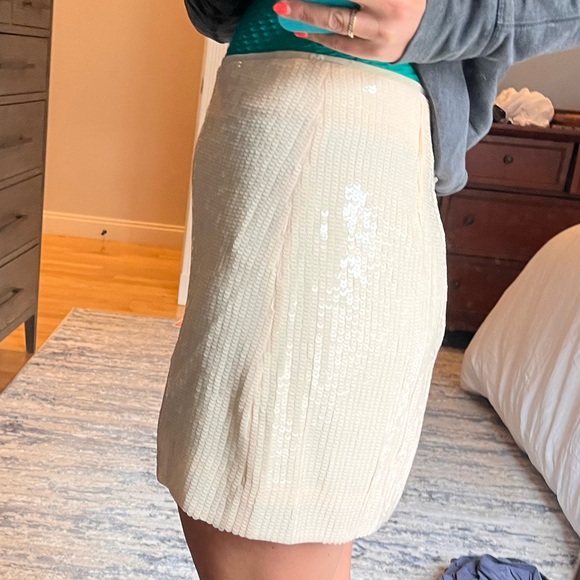 Blush sequence Skirt - Picture 3 of 5